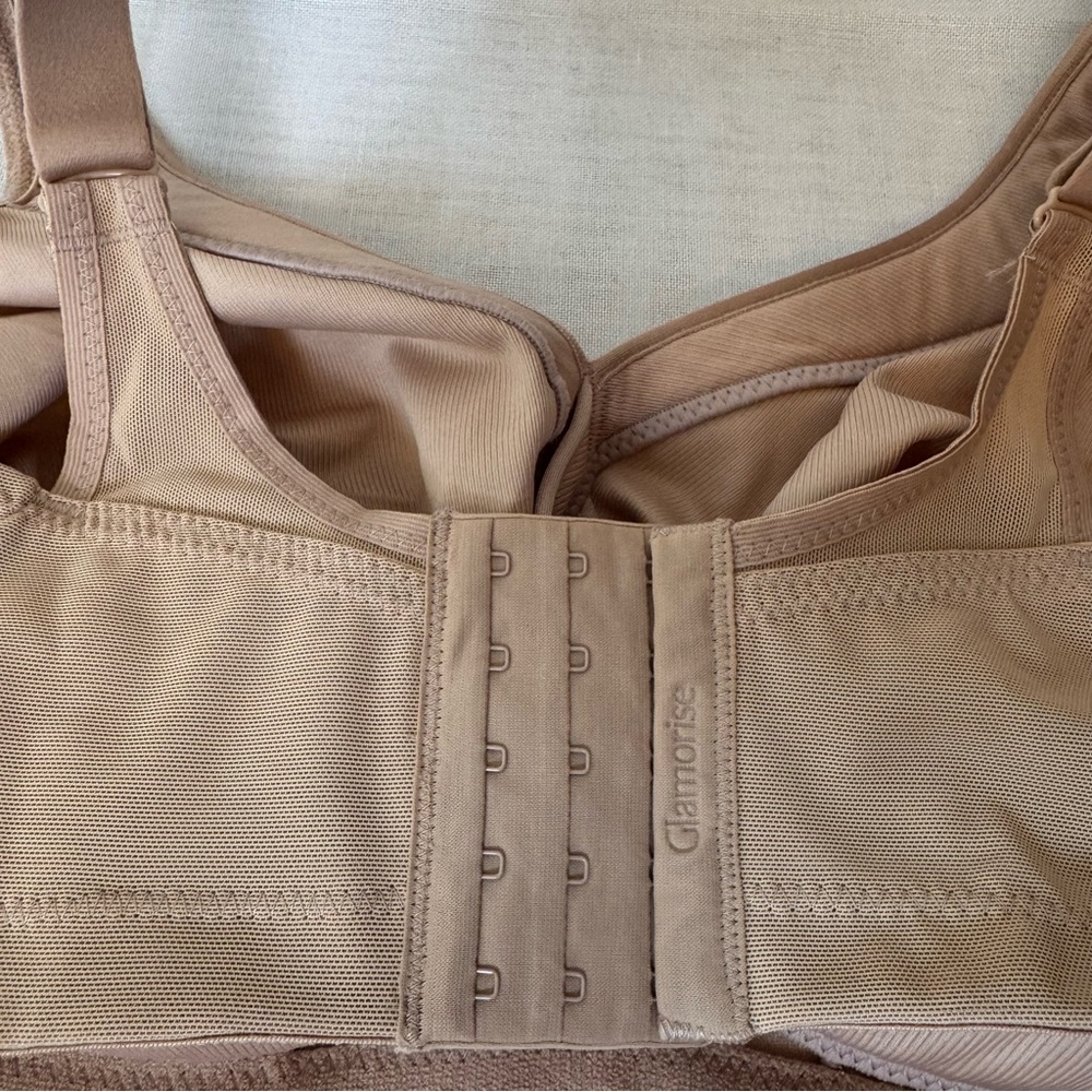 Glamorize 38E Women's Tan Bra No Underwire 0057 - Picture 4 of 16